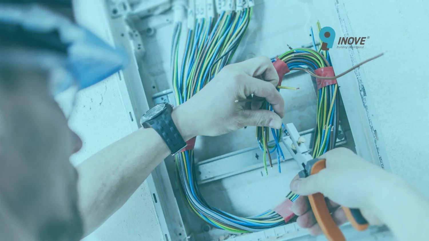 orçamento de instalação elétrica industrial