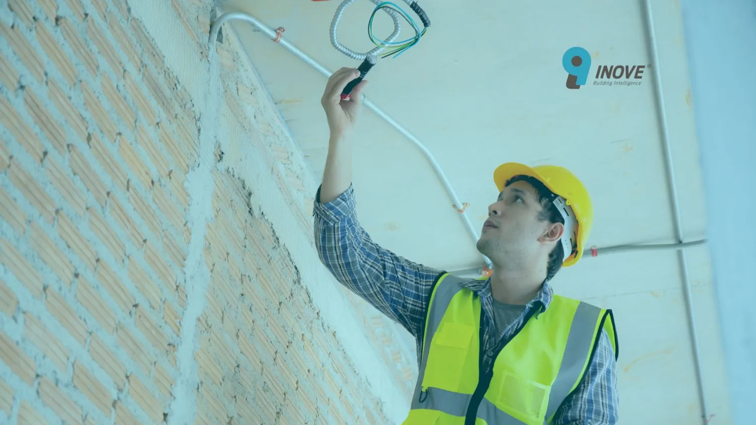 empresa de manutenção elétrica industrial